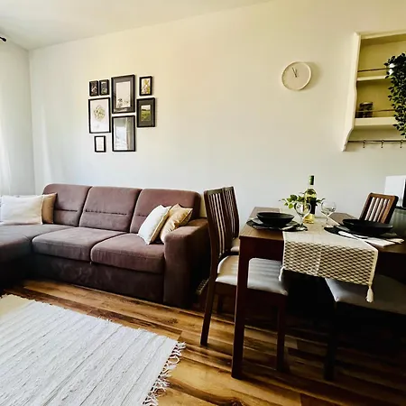 Apartament Mariassy *
